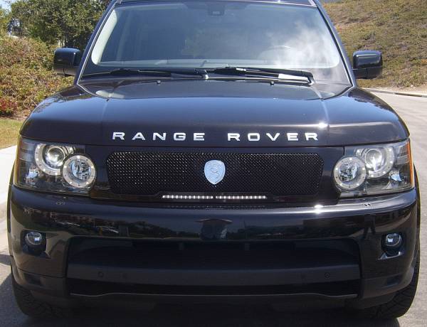 2010 Range Rover Sport w/Black L.E.D. Grille